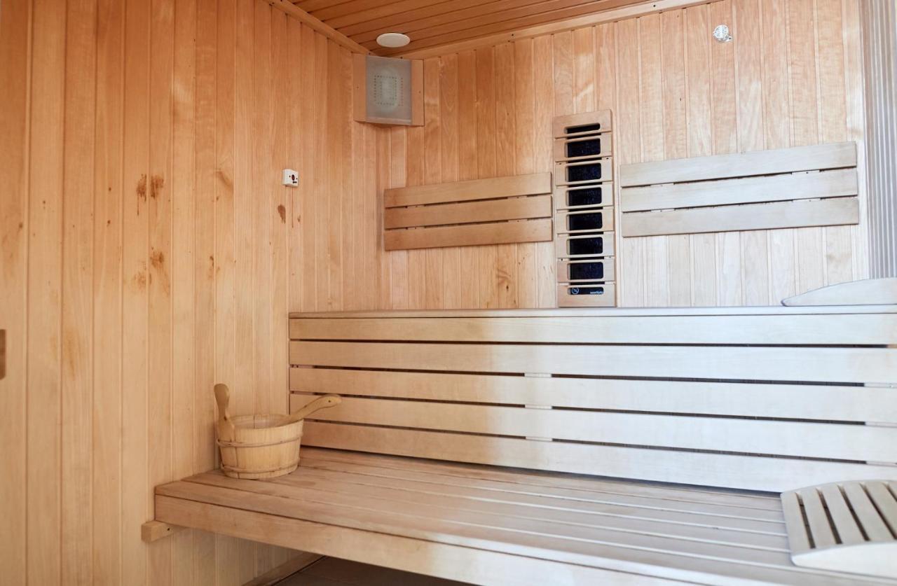 Cristalex Studio Aparthotel Pool & Spa Mamaia Nord Navodari Bagian luar foto