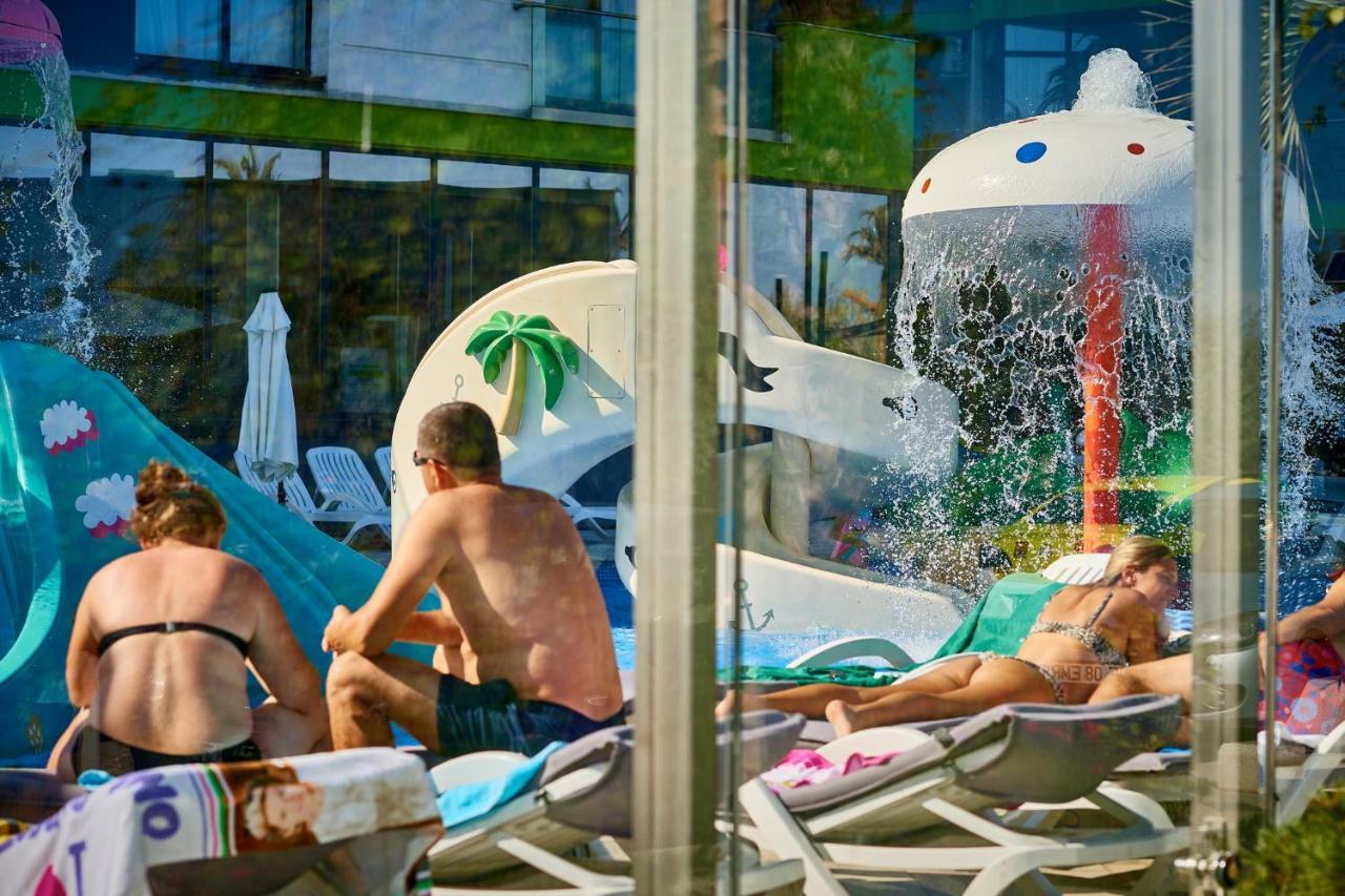 Cristalex Studio Aparthotel Pool & Spa Mamaia Nord Navodari Bagian luar foto